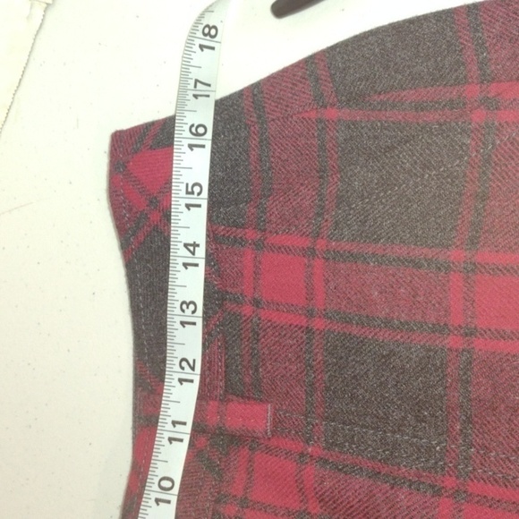 Eddie Bauer  red gray plaid wool blend skirt 80%wool size 8 petite - Picture 5 of 9